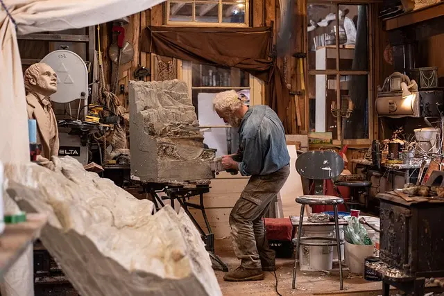 How to Build a Strong Artistic Portfolio: Essential Steps