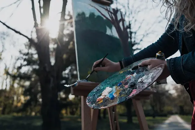 How to Create a Captivating Artist Portfolio: Essential Tips