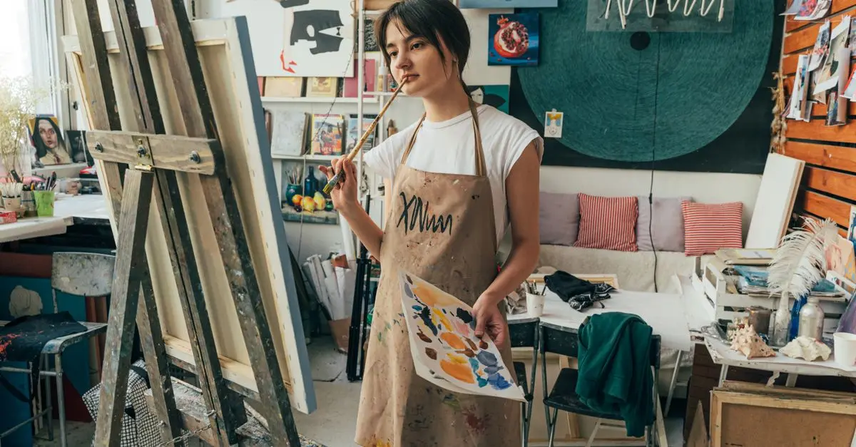 Essential Tips for Launching Your Artistic Career Successfully