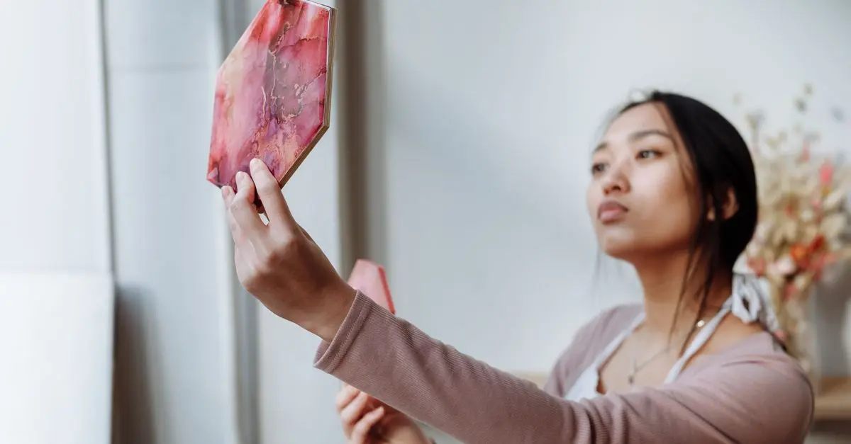 Top 5 Steps for Emerging Artists to Build a Unique Brand