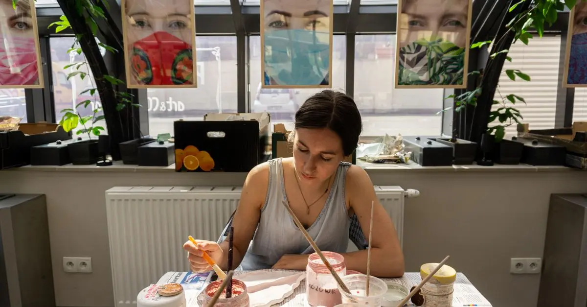 How to Build Your Unique Artistic Style: Essential Tips