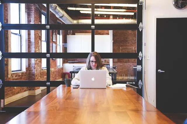 How to Build an Online Presence as an Emerging Artist