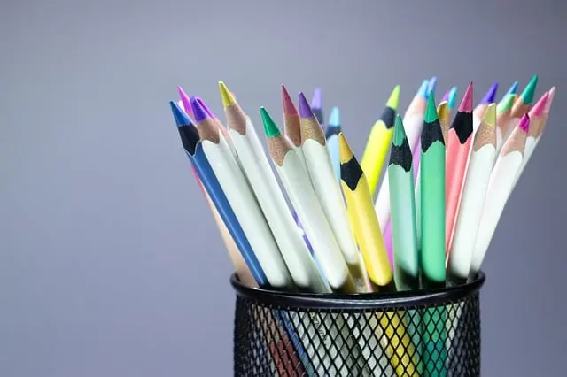 Top 10 Artistic Techniques Every New Artist Should Try