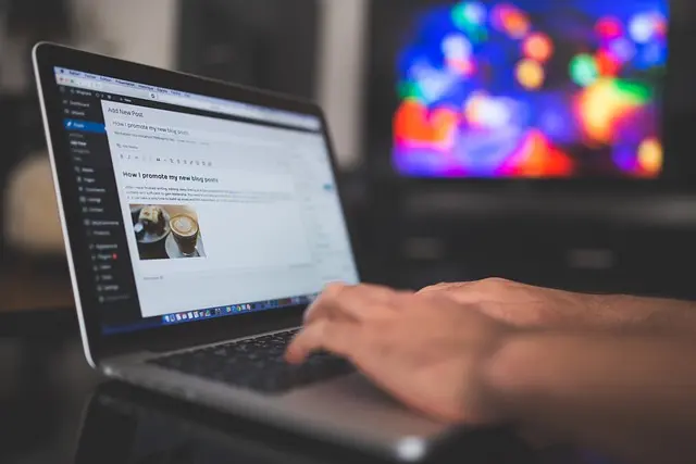 How to Create Your First Art Blog: Essential Steps