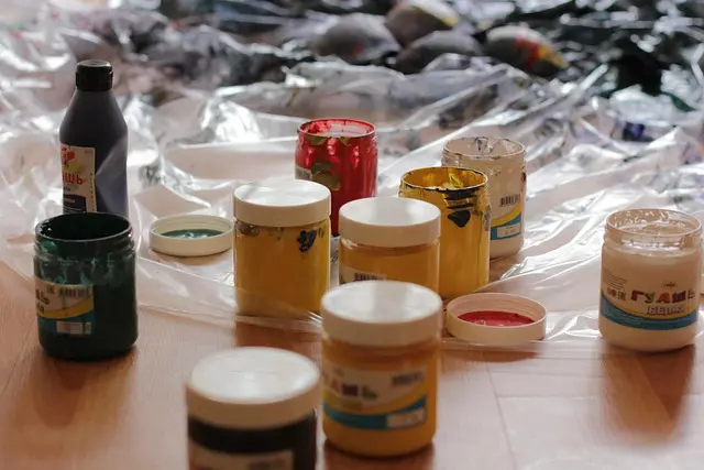 Navigating the Art Scene: Essential Tips for Emerging Artists