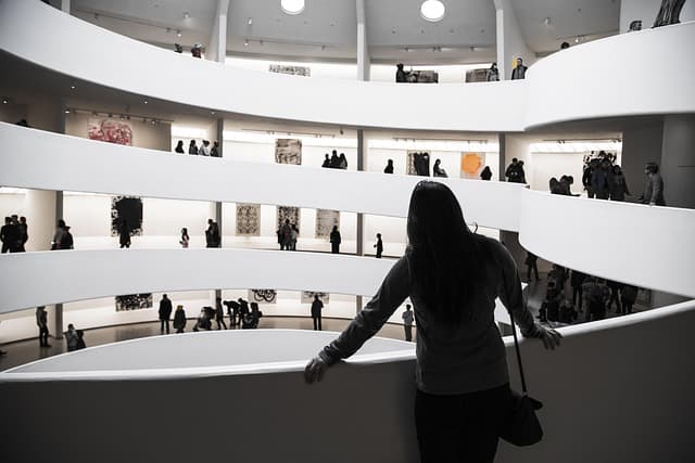 Understanding the Contemporary Art Scene: Key Trends